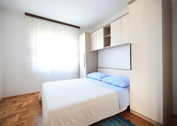 Ana Apartmán Petrcane
